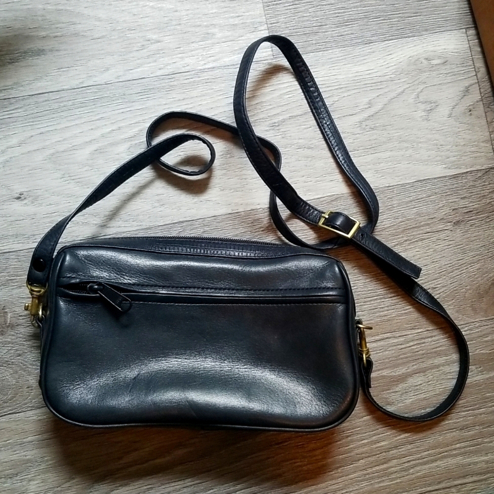 Vintage Woodward Italian Black Leather Crossbody Bag. 3 pockets. 9w x 6h x 3d.